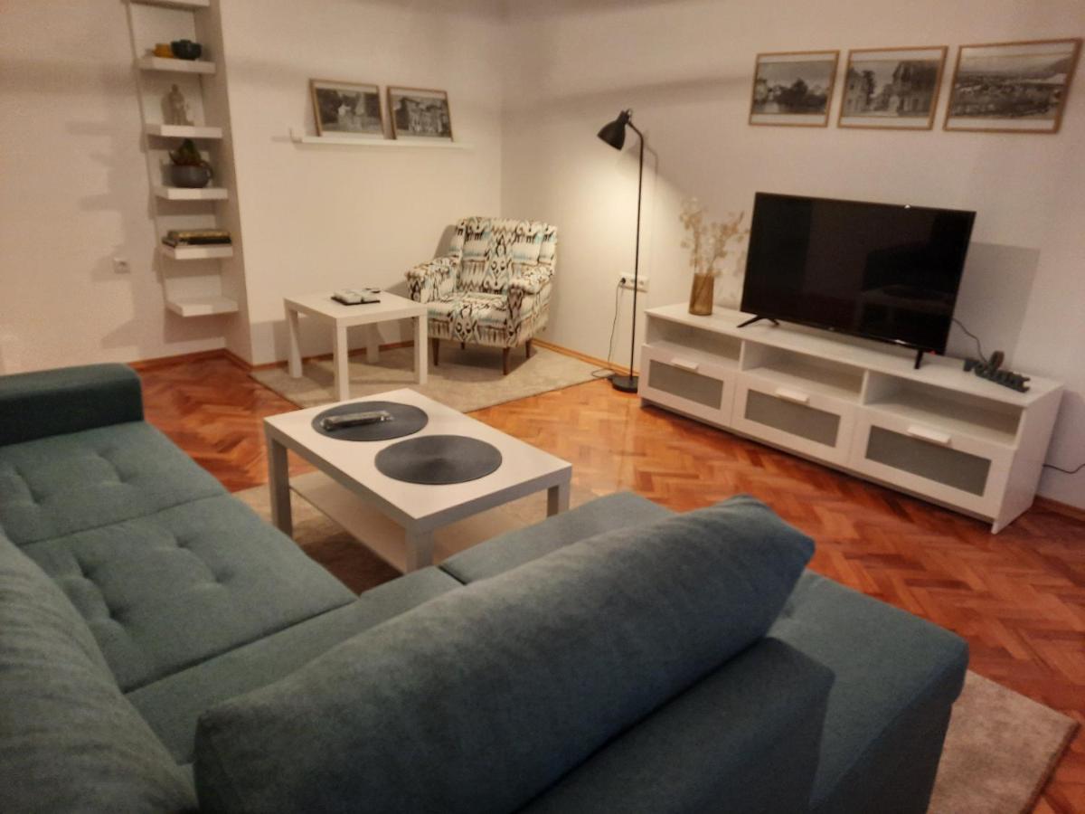 Babalina'S Place Bihac Exterior photo
